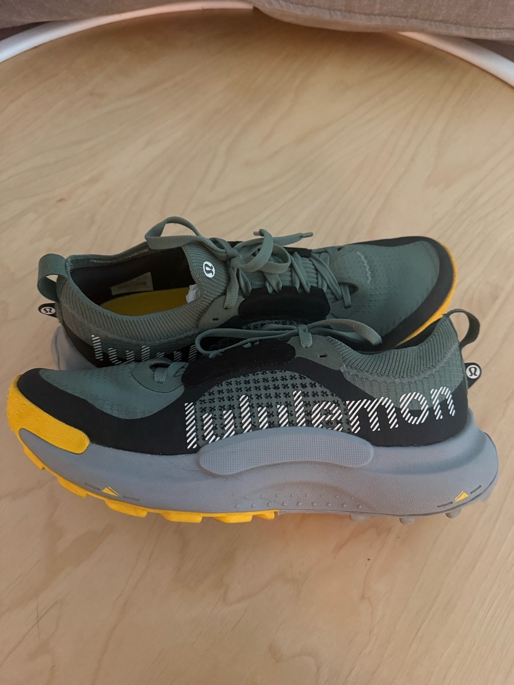 Lululemon Wildfeel Trail Running Shoe - Men’s 10.5D - Picture 4 of 7